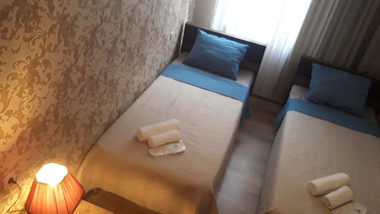 Mango Guesthouse Сигнахи Екстериор снимка