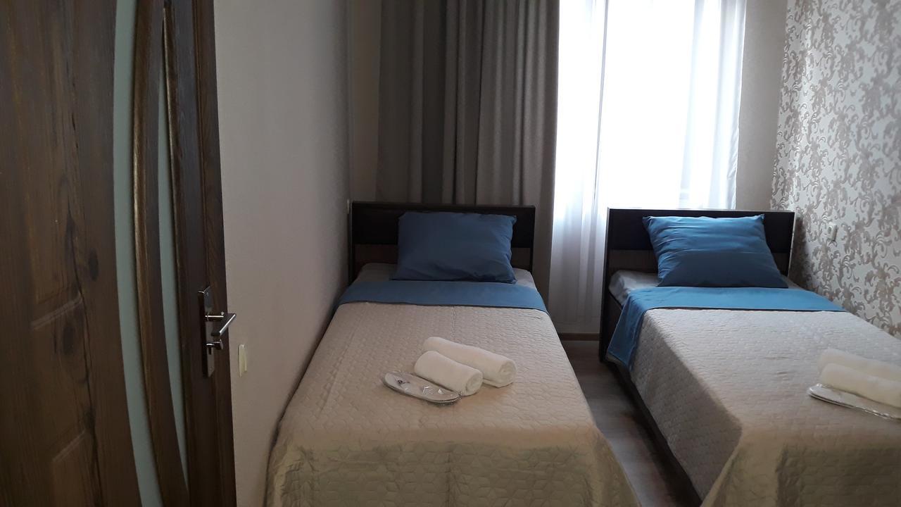 Mango Guesthouse Сигнахи Екстериор снимка